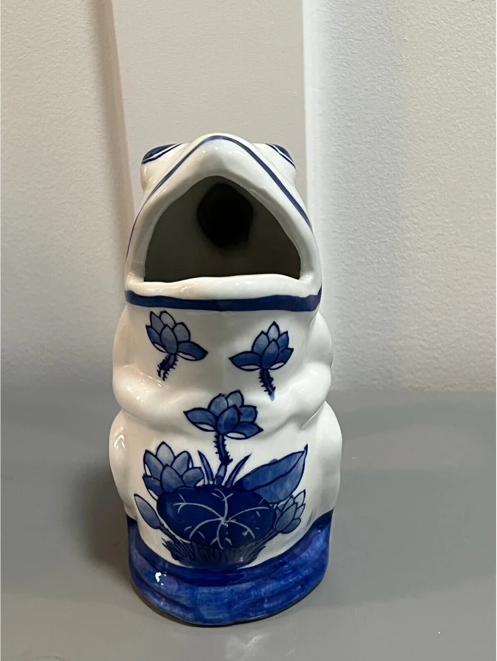 Blue & White Chinoiserie Frog Pitcher